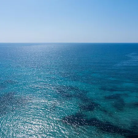 Paladini A 10 Mt Dal Mare Villa *